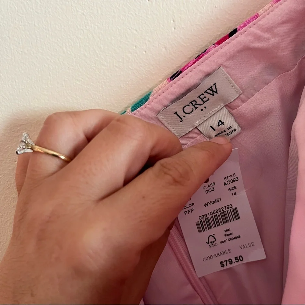 NWT J. Crew Floral Pink and Green Women's Pencil Skirt Resort Summer Beach 12/14 - Picture 3 of 8